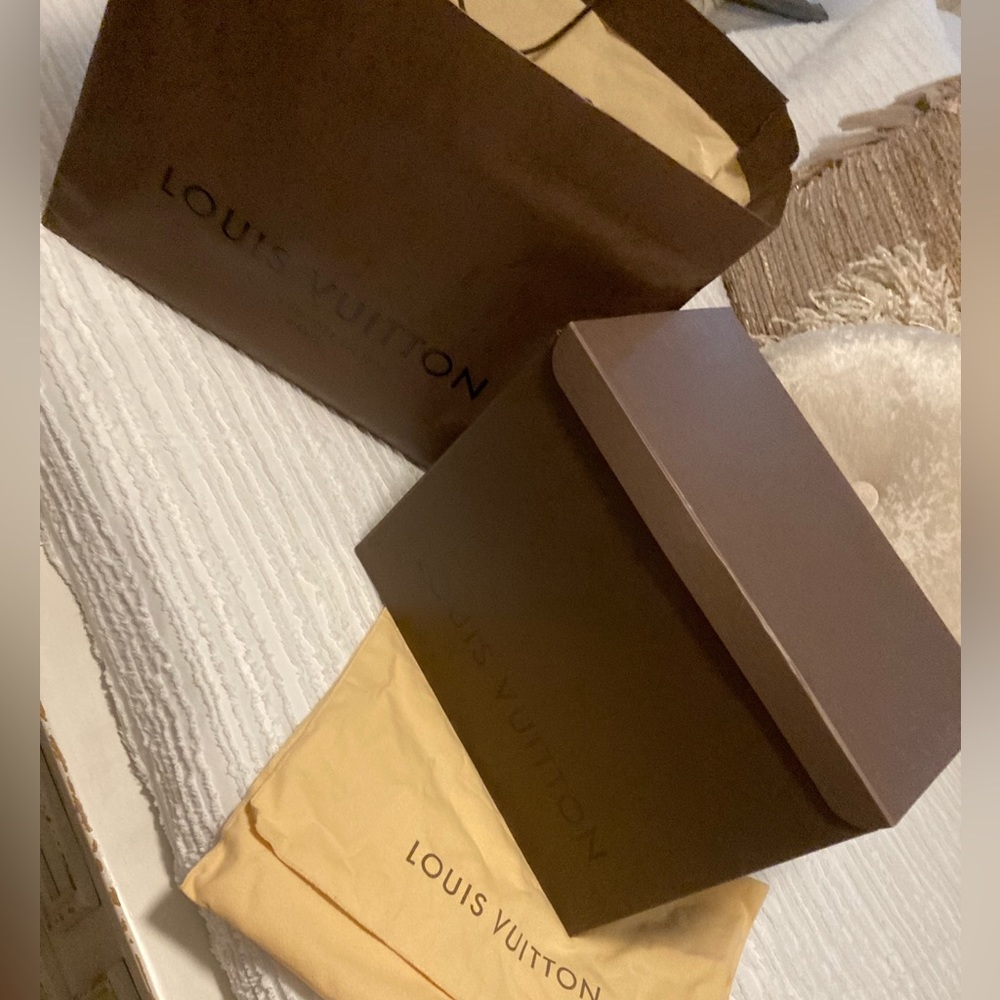 LV BOX & BAG
